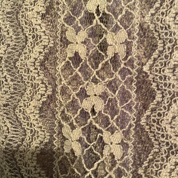 Every day 3 Shirts for $25 special NWT BJewel Lace Short-Sleeved Flowered Blouse - Picture 7 of 9